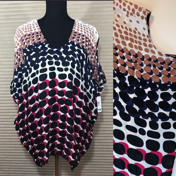 Bisou Bisou Batwing Top Print Polka Dots NWT - Picture 1 of 6